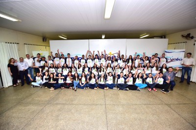 C.Vale contrata nova turma de jovens aprendizes