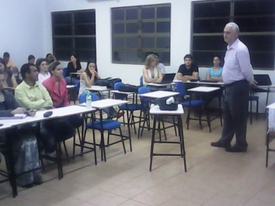 Empresário fala sobre oportunidades de negócios