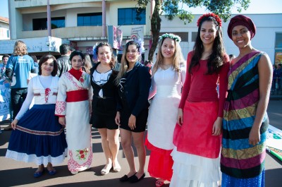 Uespar participa do desfile em comemoração aos 55 anos de Palotina