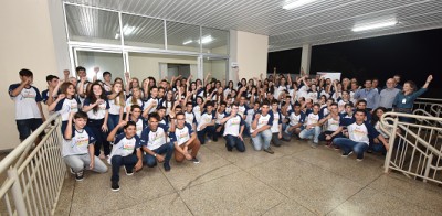 Uespar inicia turma nova com 105 jovens aprendizes da C.Vale 