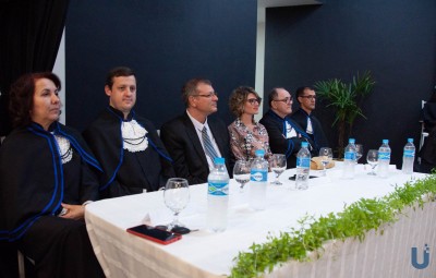 Uespar Facitec realiza Colação de Grau pelo 12° ano