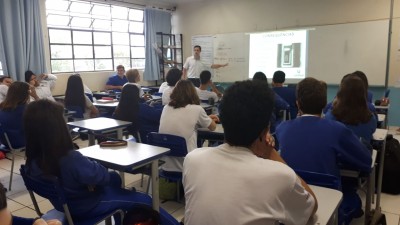 Cyberbullying foi o tema de hoje do projeto Fortalecendo a Cultura da Paz
