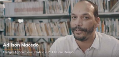 Adilson Macedo - Licenciado em Artes Visuais pela Uespar/Facitec